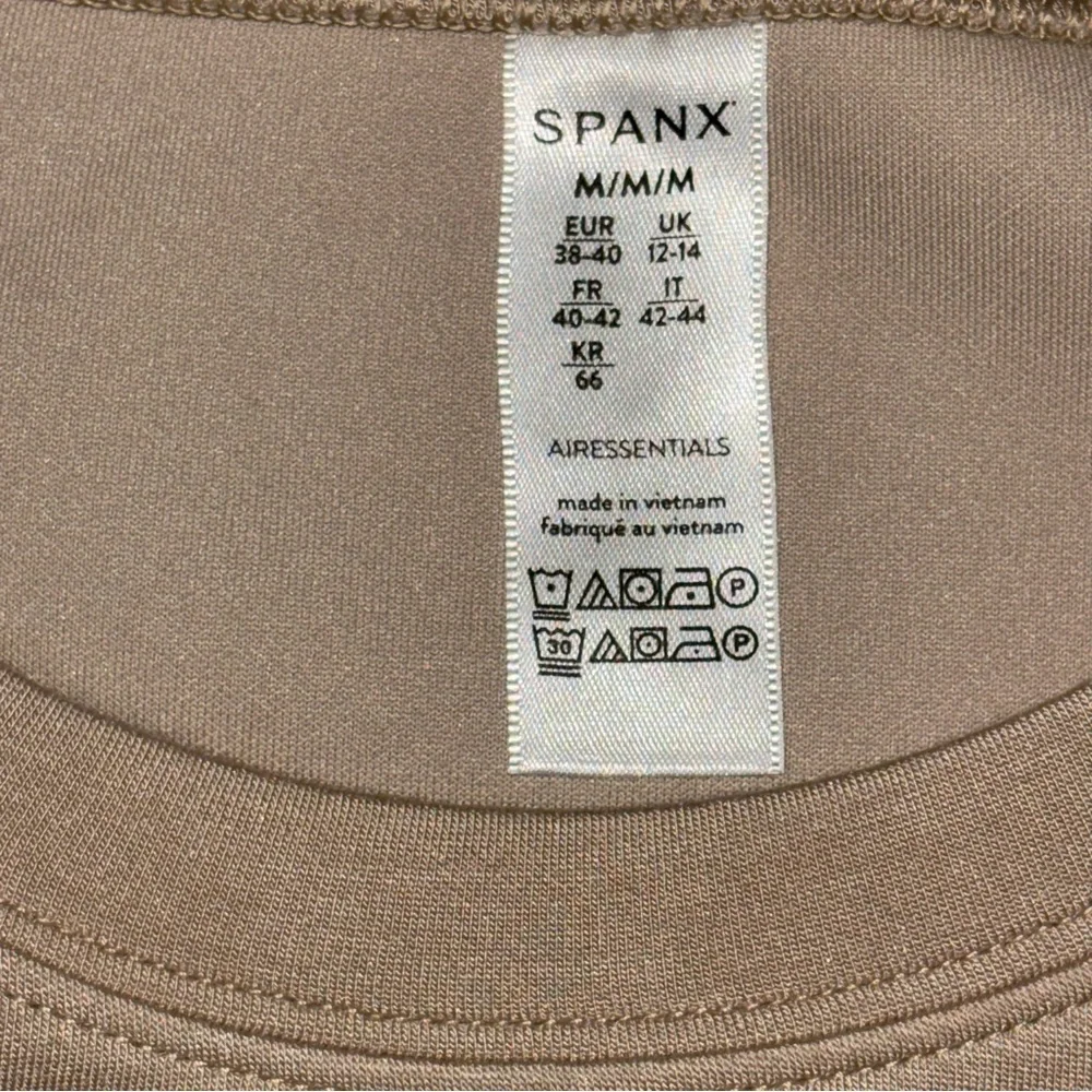 SPANX Air Essentials Sleeveless Scuba Knit Tank Dress Boxy Tahini Sz Medium NOTE - Picture 3 of 9
